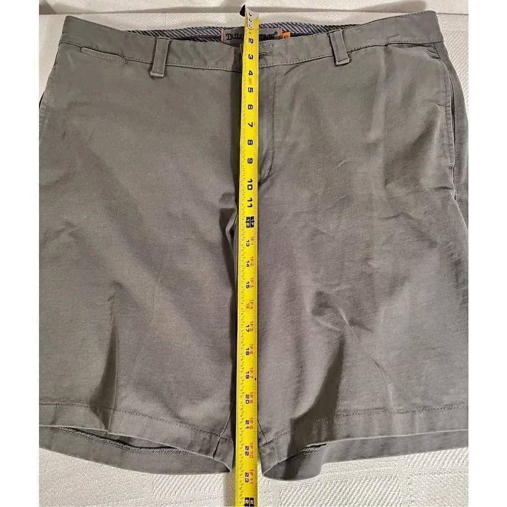 Tailor Vintage Men's Gray Shorts Size 40